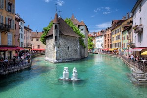 Wynajem Samochod�w Annecy