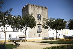Wynajem Samochod�w Evora