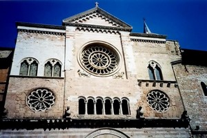 Wynajem Samochod�w Foligno