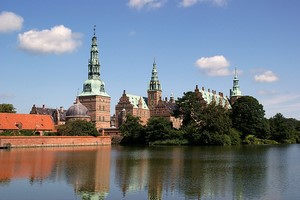 Wynajem Samochod�w Hiller�d