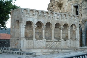 Wynajem Samochod�w Isernia