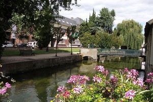Wynajem Samochod�w Louviers