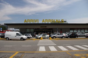 Wynajem Samochod�w Mediolan Malpensa Lotnisko